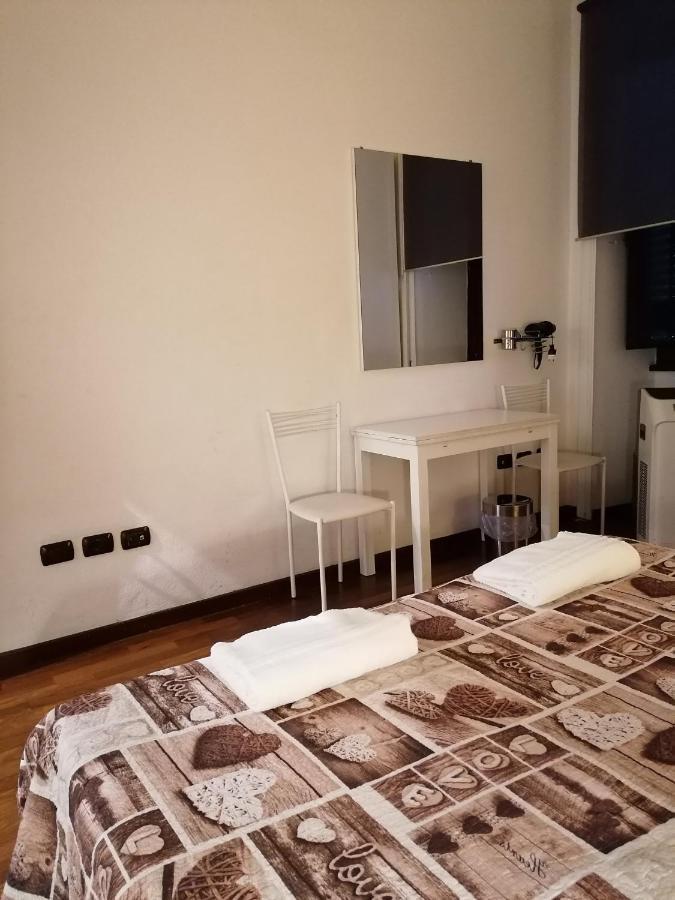 Clarahouse Otel Roma Dış mekan fotoğraf